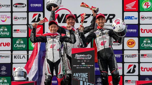 Pebalap binaan Astra Honda berhasil mencetak prestasi di ajang balap International lewat Veda Ega Pratama di ajang Redbull MotoGP Rookies Cup (RBRC) dan Bintang Pranata Sukma pada ajang Honda Thailand Talent Cup (TTC) yang keduanya digelar pada 21-22 Juni 2025 lalu I HO Astra Motor Kaltim 2