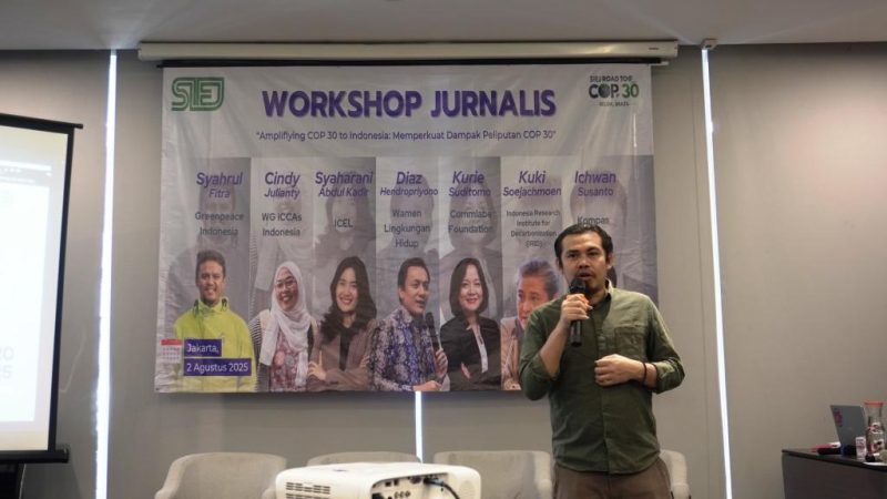 Ketua SIEJ, Joni Aswira Putra, menutup acara dengan menekankan peran vital jurnalis dalam mengawal proses COP 30 I SIEJ