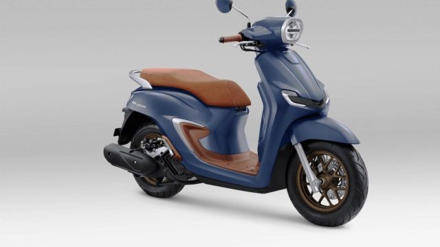 Skutik premium fashionable 160cc Honda yakni Honda Stylo 160 hadir dengan tampilan baru berdesain modern klasik dengan tampilan retro siap menjadi primadona berkendara di Kota Tepian I ISTIMEWA