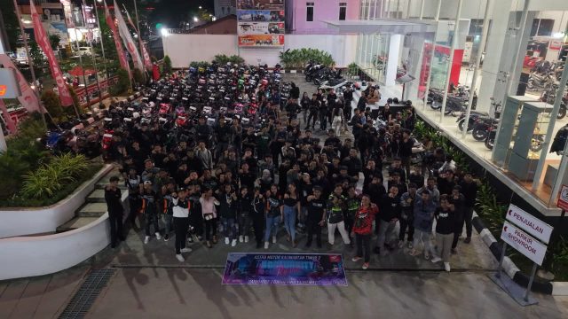 Astra Motor Kalimantan Timur 2 sukses menggelar “Nocturnity Riding” bersama para puluhan riders Samarinda dan sekitarnya pada Jum’at (12/09) lalu di Samarinda.