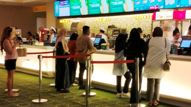 Janur Ireng: Sewu Dino The Prequel hingga SpongeBob Movie: Search for SquarePants mewarnai Jadwal film Bioskop akhir tahun di XXI Big Mall Samarinda hari ini! I wadahkataID