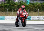 Lima pebalap andalan Astra Honda Racing Team (AHRT) yakni #88 M. Adenanta Putra, #93 Fadillah Arbi Aditama, #46 Herjun Atna Firdaus, #45 Muhammad Badly Ayatullah dan #123 Rheza Danica Ahrens siap mendominasi balap Asia pada seri perdana gelaran Asia Road Racing Championship (ARRC) 2026 di Sepang International Circuit, Malaysia (10-12/4) mendatang I IST