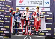 Pebalap Astra Honda Racing Team (AHRT) yakni Rheza Danica (#123) dan Herjun Atna Firdaus (#46) berhasil meraih dua podium pada gelaran perdana balap Asia Road Racing Championship (ARRC) 2026 yang digelar di Sepang International Circuit, Malaysia (11-12/4) kemarin I IST