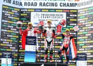 Rheza Danica Ahrens (kiri) yang berhasil mempersembahkan podium kedua pada race pertama kelas Asia Production (AP) 250 di Chang International Circuit, Buriram, Thailand, pada 9–10 Mei 2026 I IST