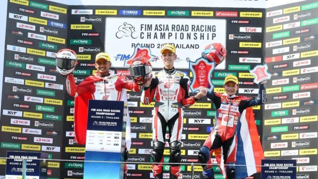 Rheza Danica Ahrens (kiri) yang berhasil mempersembahkan podium kedua pada race pertama kelas Asia Production (AP) 250 di Chang International Circuit, Buriram, Thailand, pada 9–10 Mei 2026 I IST