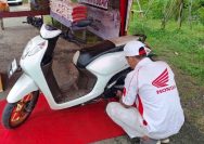 Astra Motor Kaltim 2 hadirkan layanan Honda Care berupa pengecekan motor dan ganti busi gratis untuk korban banjir Kutai Barat (Kubar) hingga 31 Mei I IST