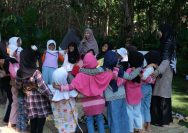 Ilustrasi kegiatan Mahasiswa bersama anak-anak marginal untuk berbagi pengetahuan bersama I pexels.com