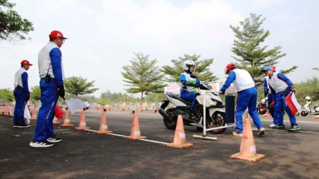 Yayasan Astra Honda Motor (Yayasan AHM) kembali menggelar Safety Riding Camp (SRC) 2026 di Astra Honda Motor Safety Riding & Training Center, Deltamas, Bekasi, pada bulan Juli 2026 I IST