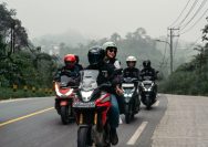 Astra Motor Kalimantan Timur 2 bagikan tips #Cari_Aman yang dapat diterapkan masyarakat saat berkendara dalam kondisi kepungan asap I IST
