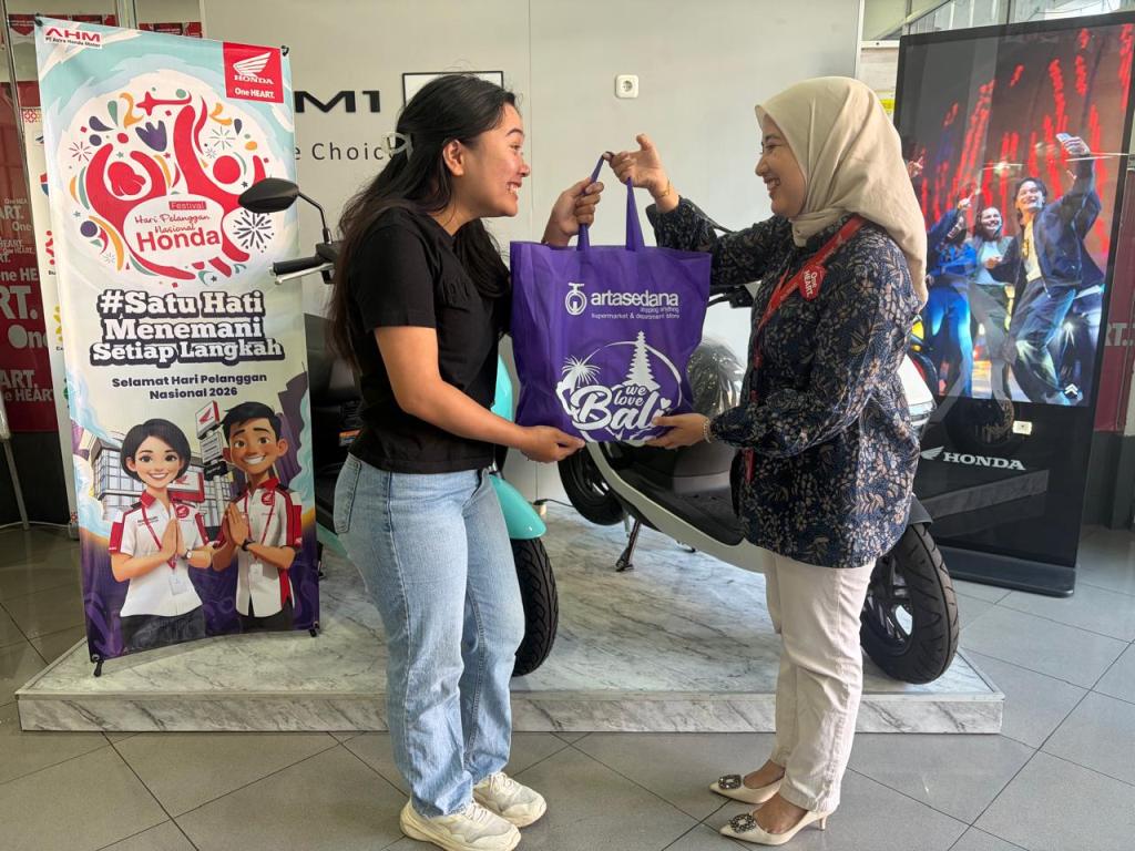 PT Astra Honda Motor (AHM) bersama 29 jaringan main dealer sepeda motor Honda di seluruh Indonesia turut memeriahkan Hari Pelanggan Nasional 2026 dengan beragam aktivitas apresiasi bersama konsumen yang akan berlangsung hingga akhir September mendatang I ISTIMEWA